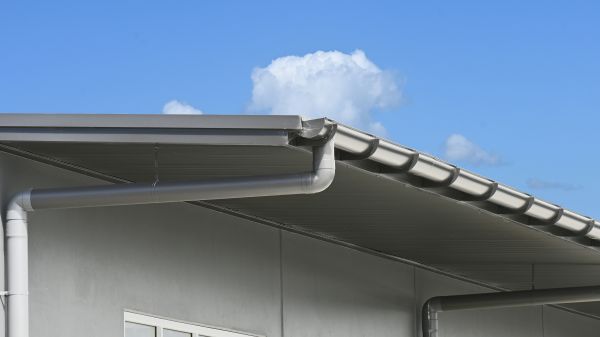 Commercial Gutter Repair in Peyton