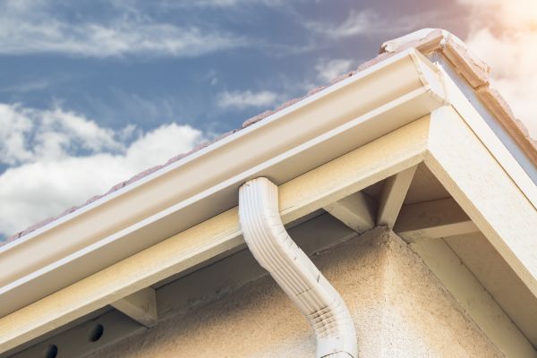 Seamless Gutter Replacement in Peyton