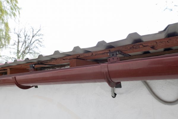 Round Gutters Installation in Peyton